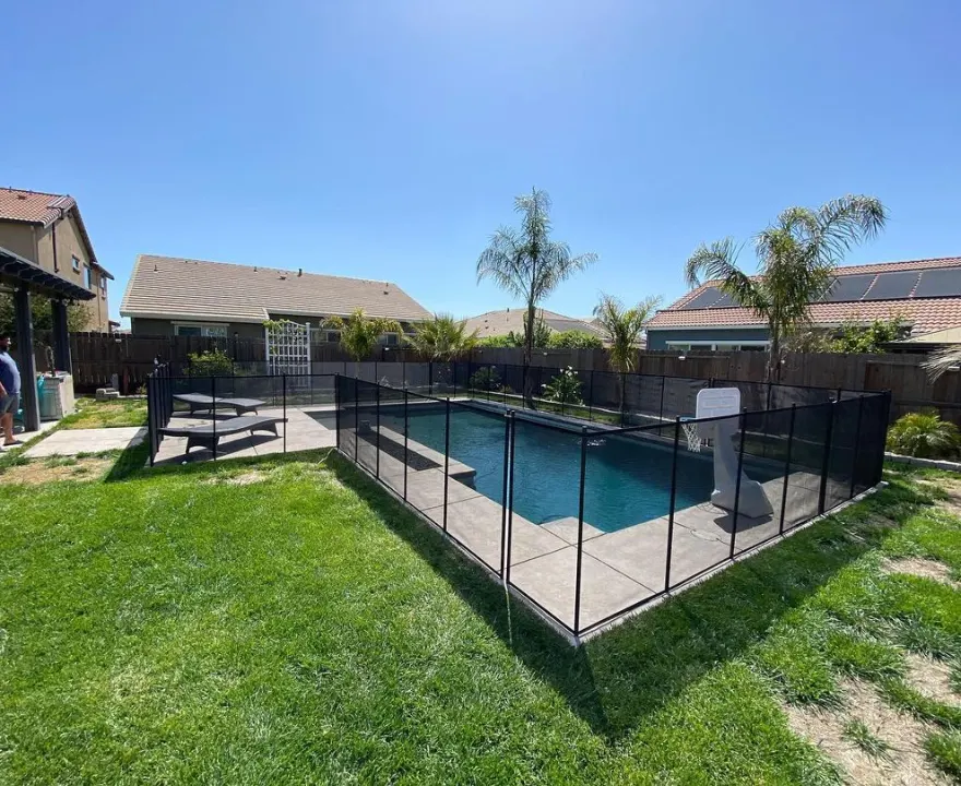 Pool fence replacement in Maitland